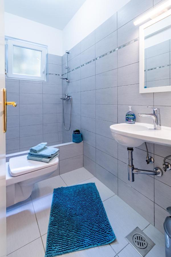Apartments By The Sea Lovran, Opatija - 7837 المظهر الخارجي الصورة